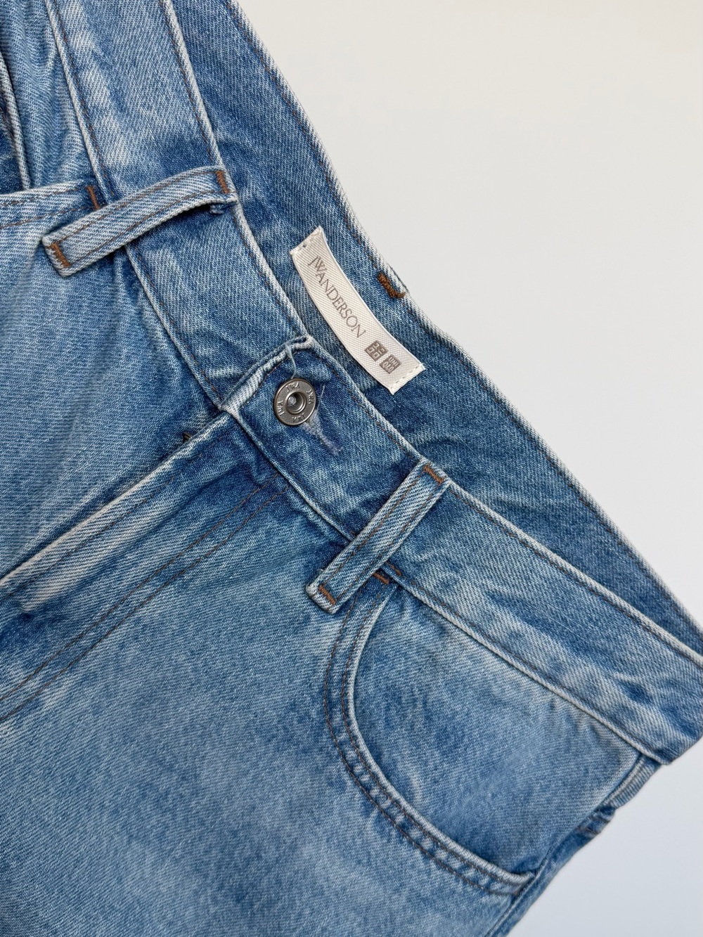 JW ANDERSON x UNIQLO Women Mid Wash Straight Jeans
